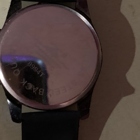 Watch - Picture 5 of 5